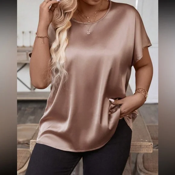 Luxe burgundy round neck casual satin top